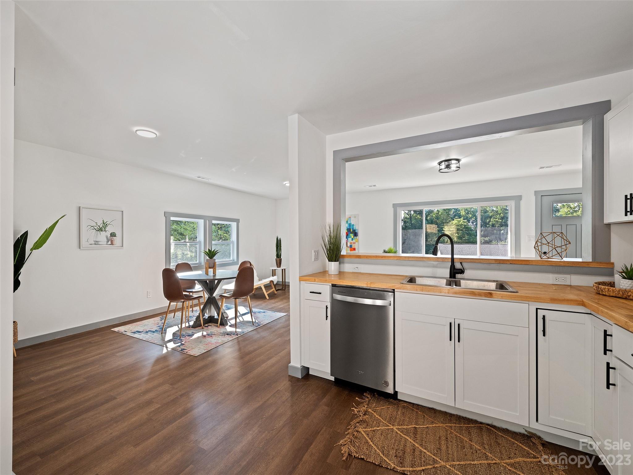 12 Pine Burr Road Asheville NC 28806