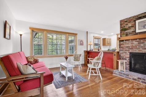 50 Rainbow Ridge Road Swannanoa NC 28778