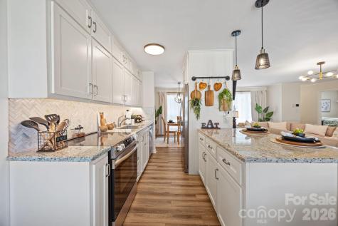 3368 Old Glenola Road Archdale NC 27263