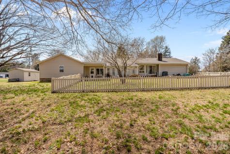 3368 Old Glenola Road Archdale NC 27263