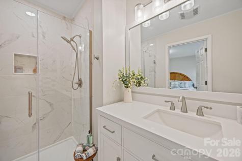 3368 Old Glenola Road Archdale NC 27263