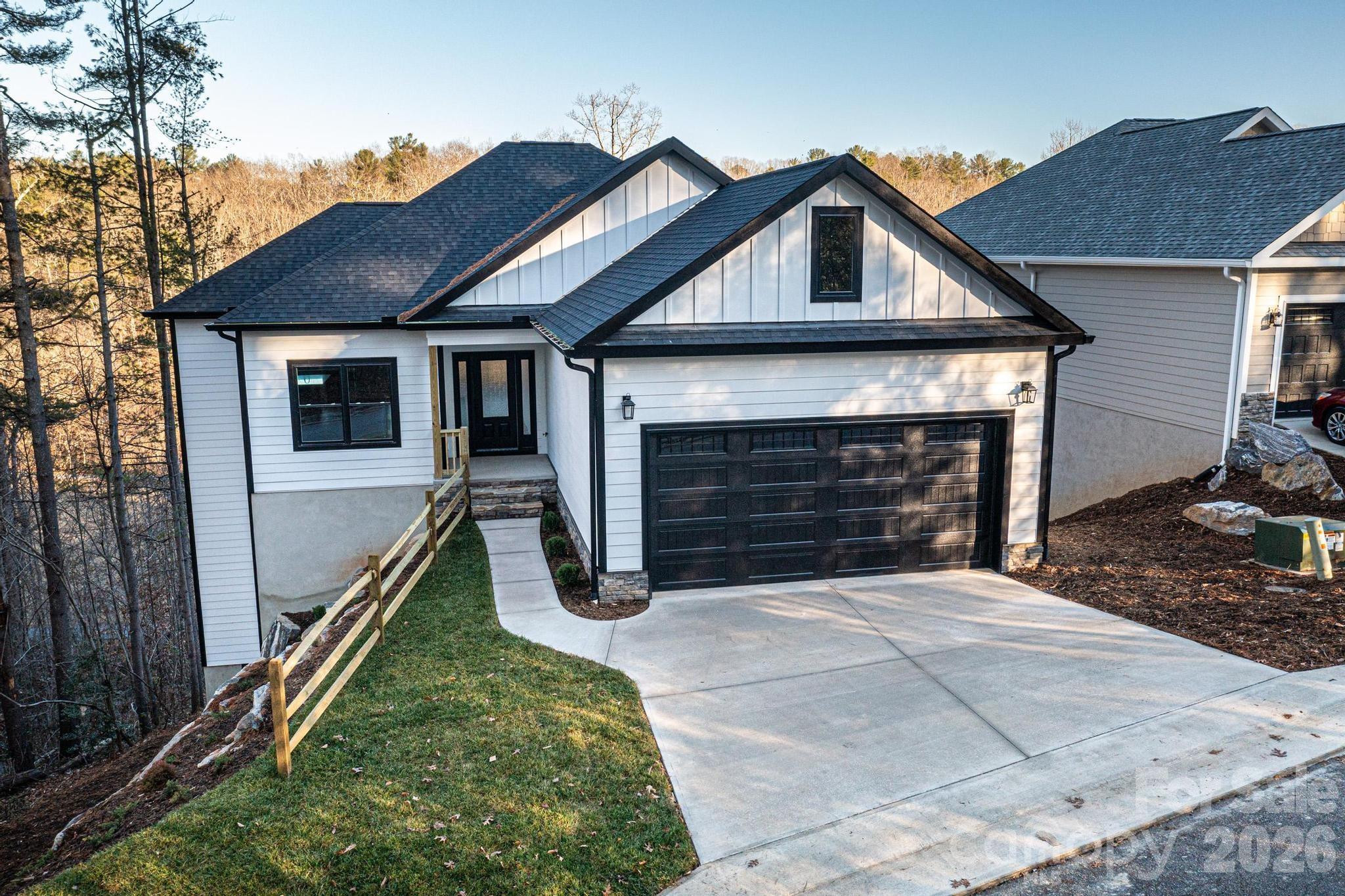 518 Park Way NE Lenoir NC 28645