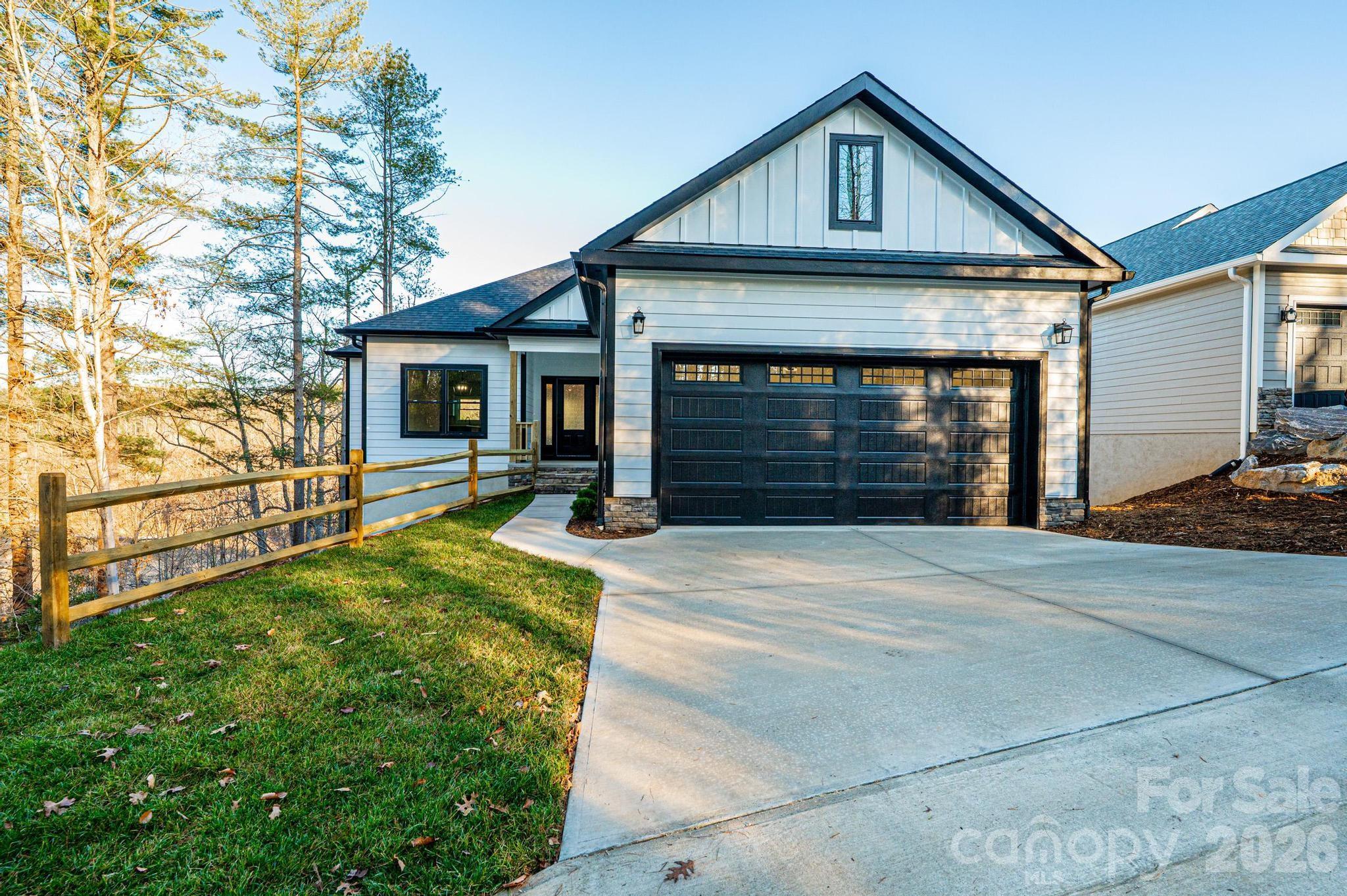 518 Park Way NE Lenoir NC 28645
