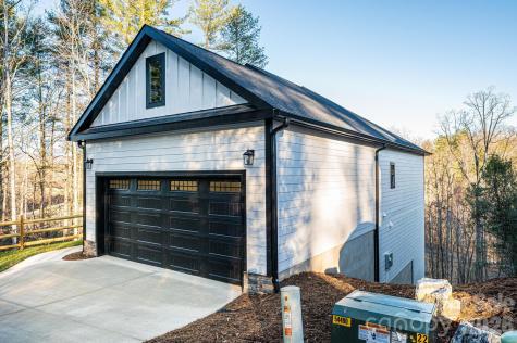 518 Park Way NE Lenoir NC 28645