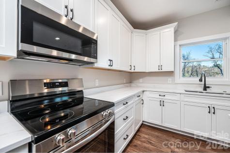 518 Park Way NE Lenoir NC 28645