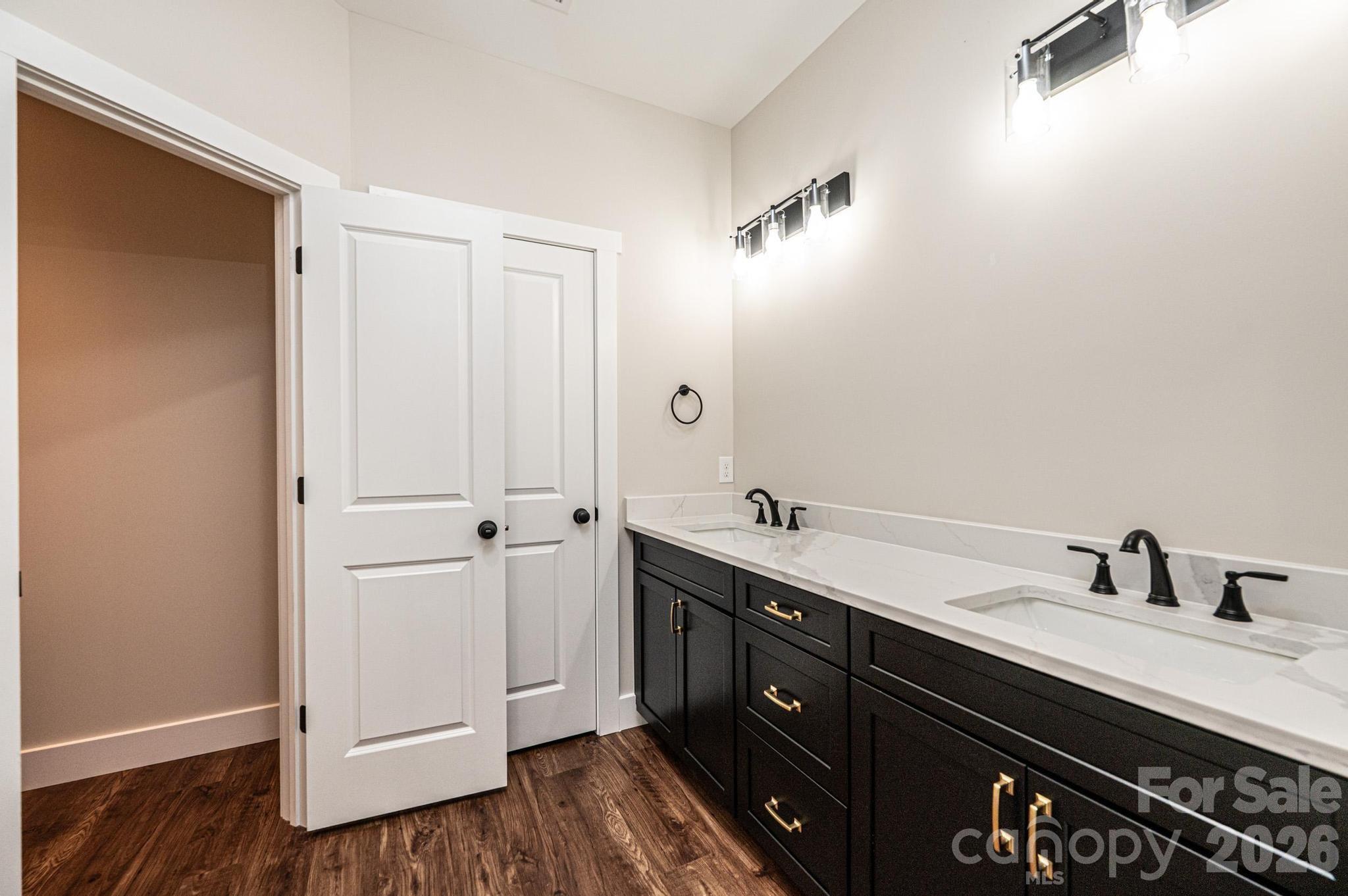 518 Park Way NE Lenoir NC 28645