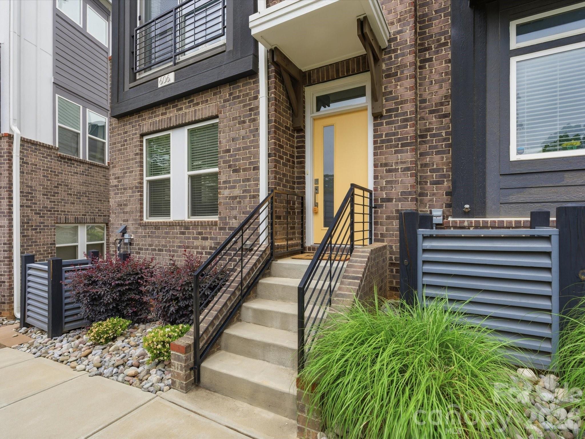 606 West End Drive Charlotte NC 28208