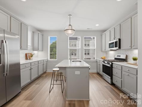 606 West End Drive Charlotte NC 28208