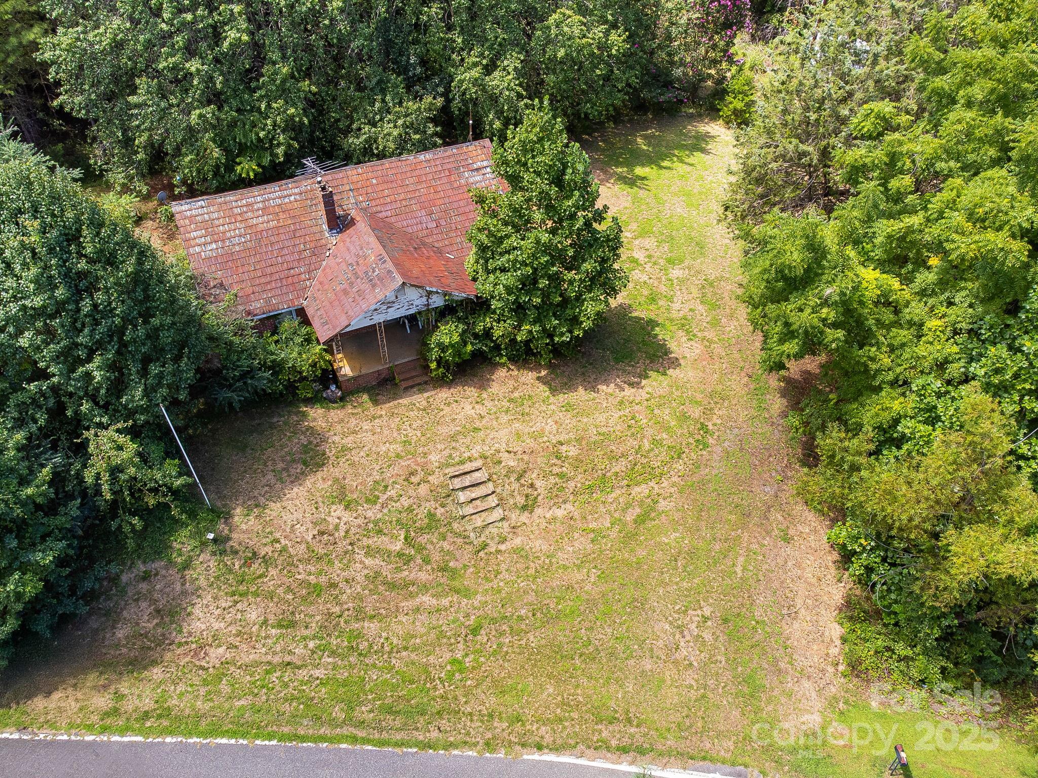 211 Luckadoo Road Bostic NC 28018