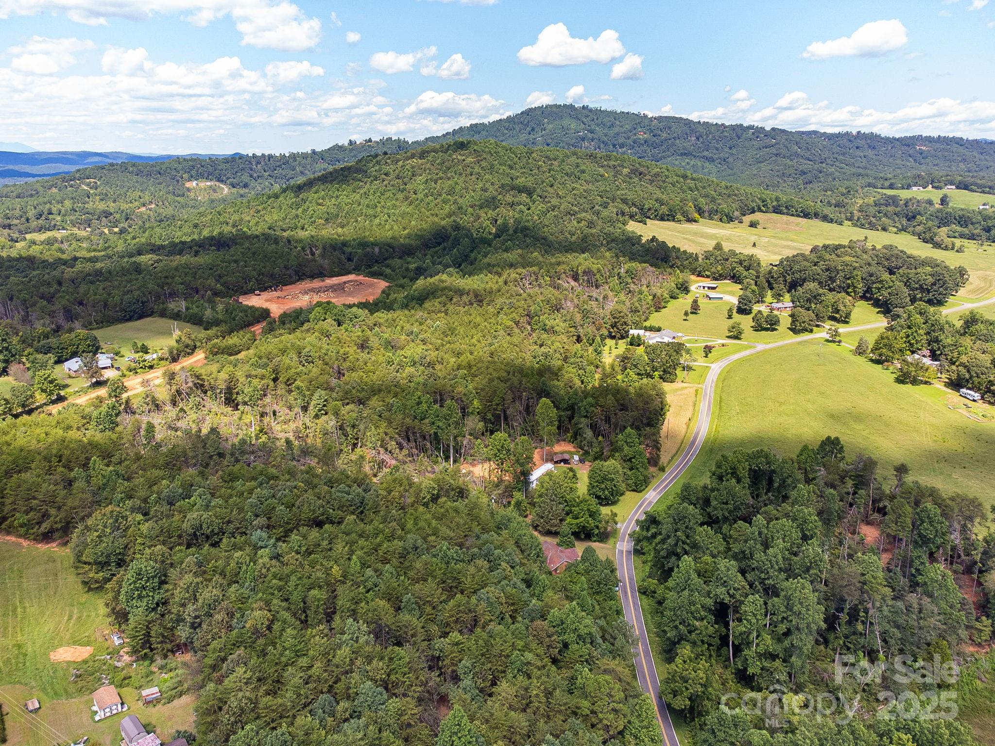 211 Luckadoo Road Bostic NC 28018