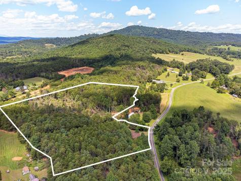 211 Luckadoo Road Bostic NC 28018