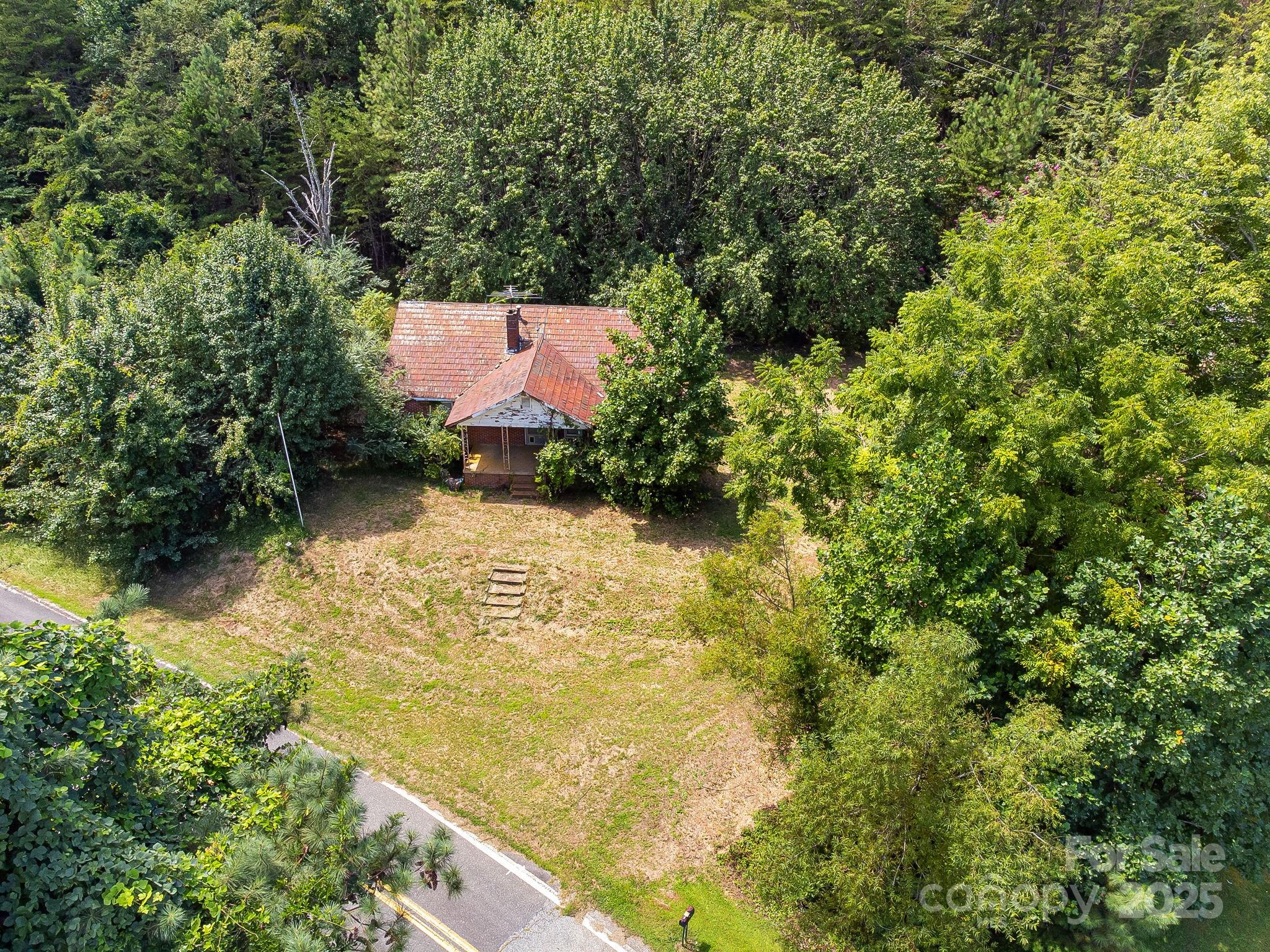 211 Luckadoo Road Bostic NC 28018