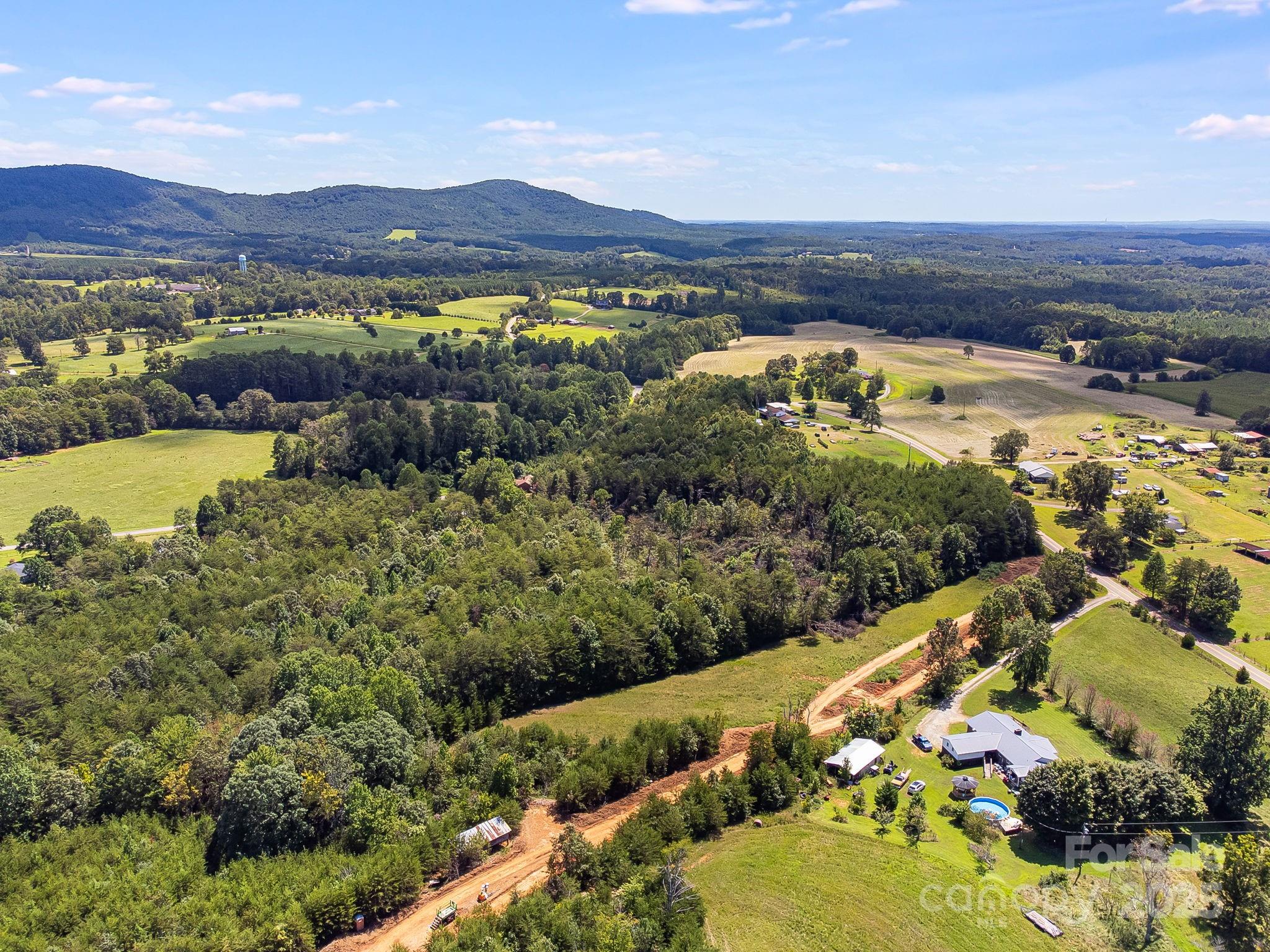 211 Luckadoo Road Bostic NC 28018