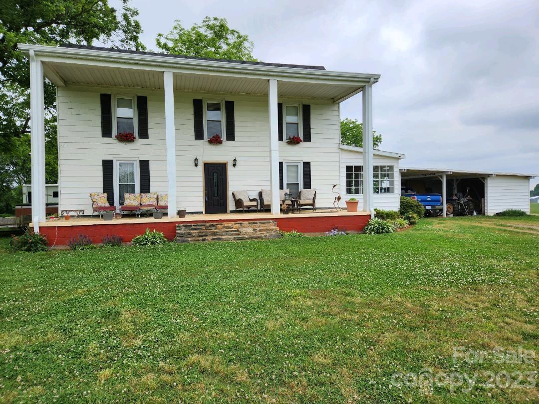 127 Reeves Road Statesville NC 28625