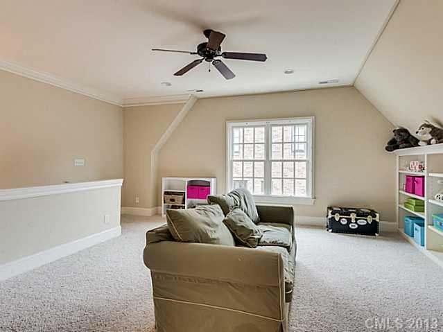 5910 Saint John Lane Charlotte NC 28210