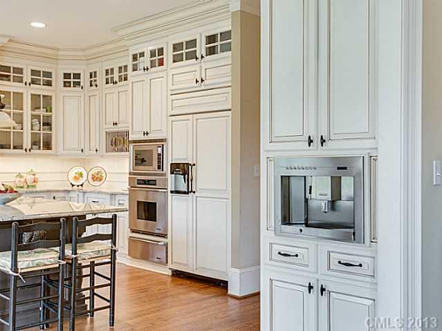 5910 Saint John Lane Charlotte NC 28210