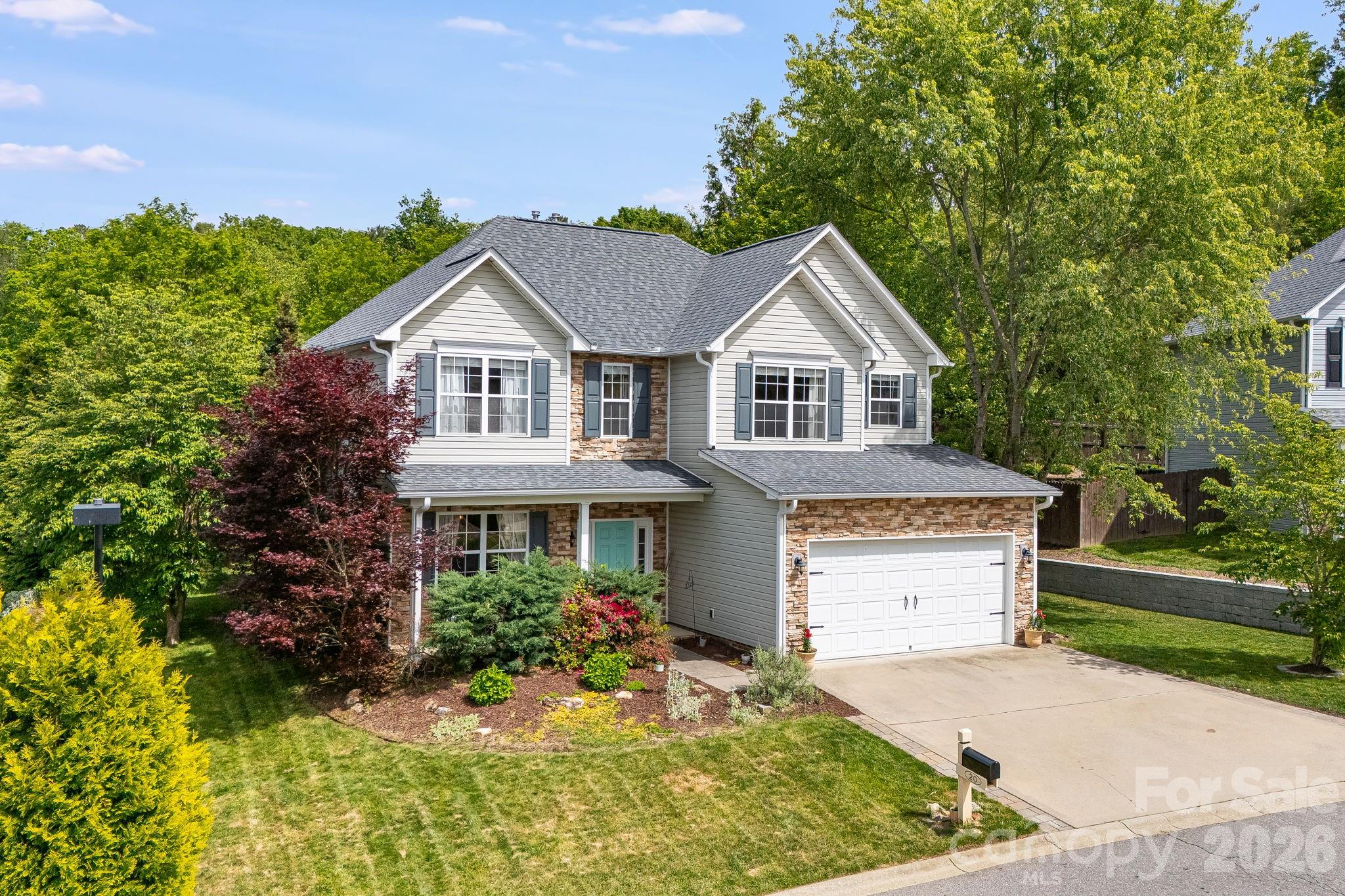 20 Stone River Drive Asheville NC 28804