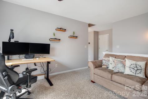 20 Stone River Drive Asheville NC 28804