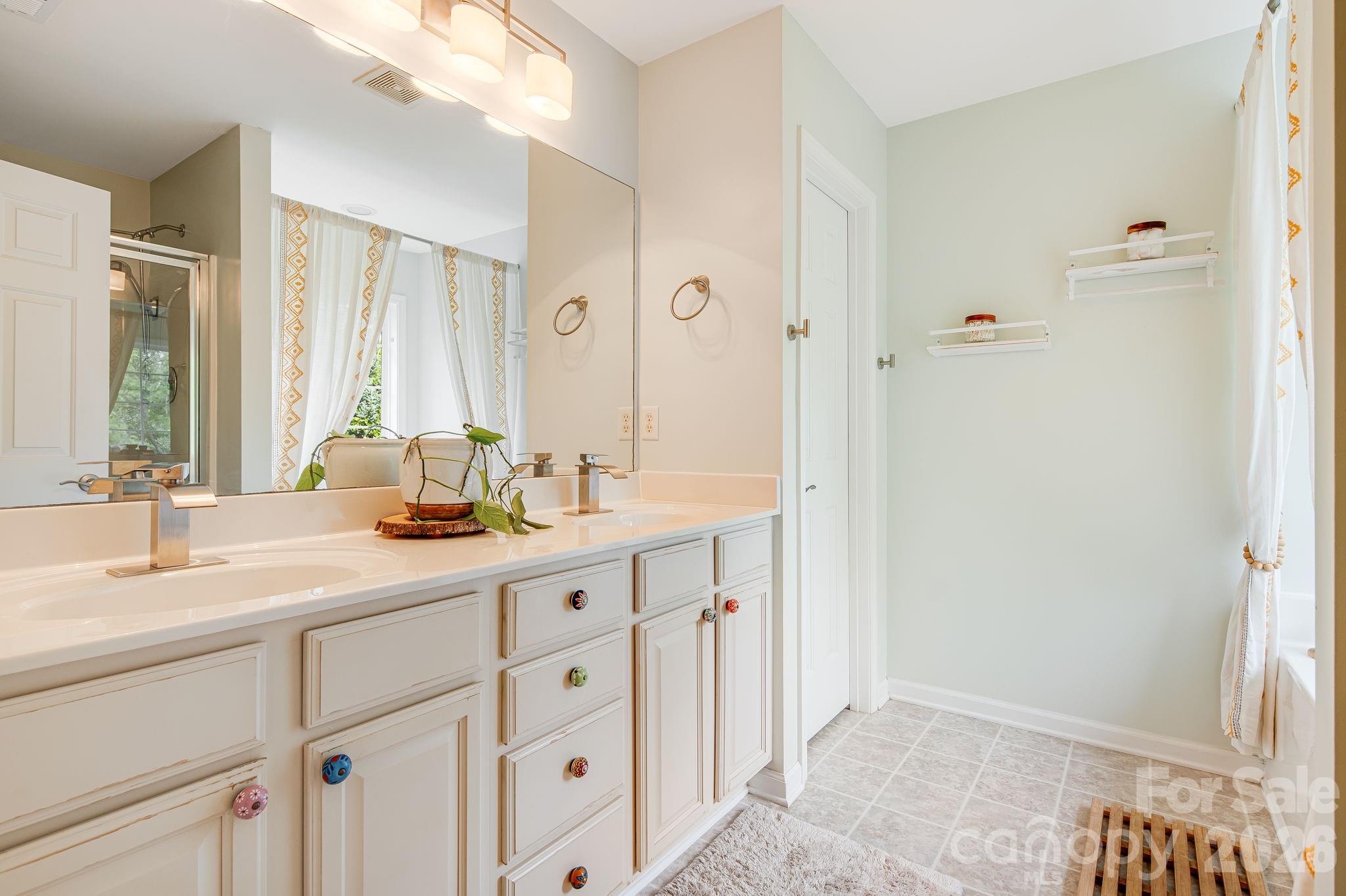 20 Stone River Drive Asheville NC 28804