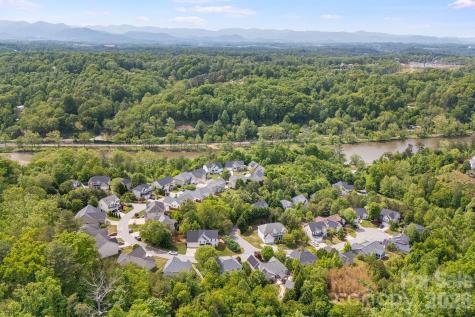 20 Stone River Drive Asheville NC 28804