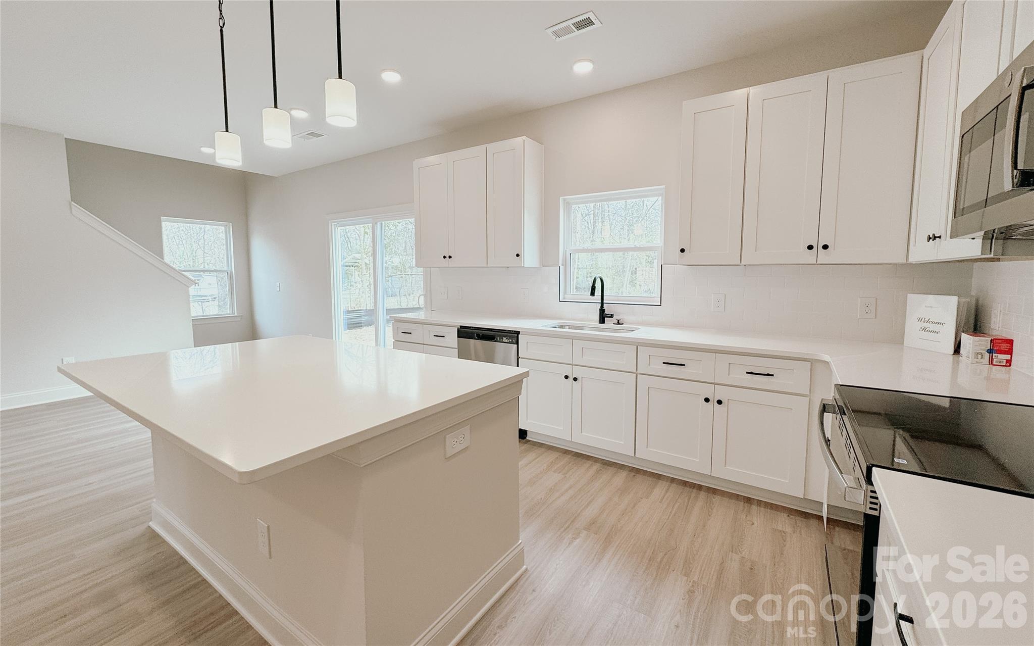 304 Woodside Drive Harrisburg NC 28075