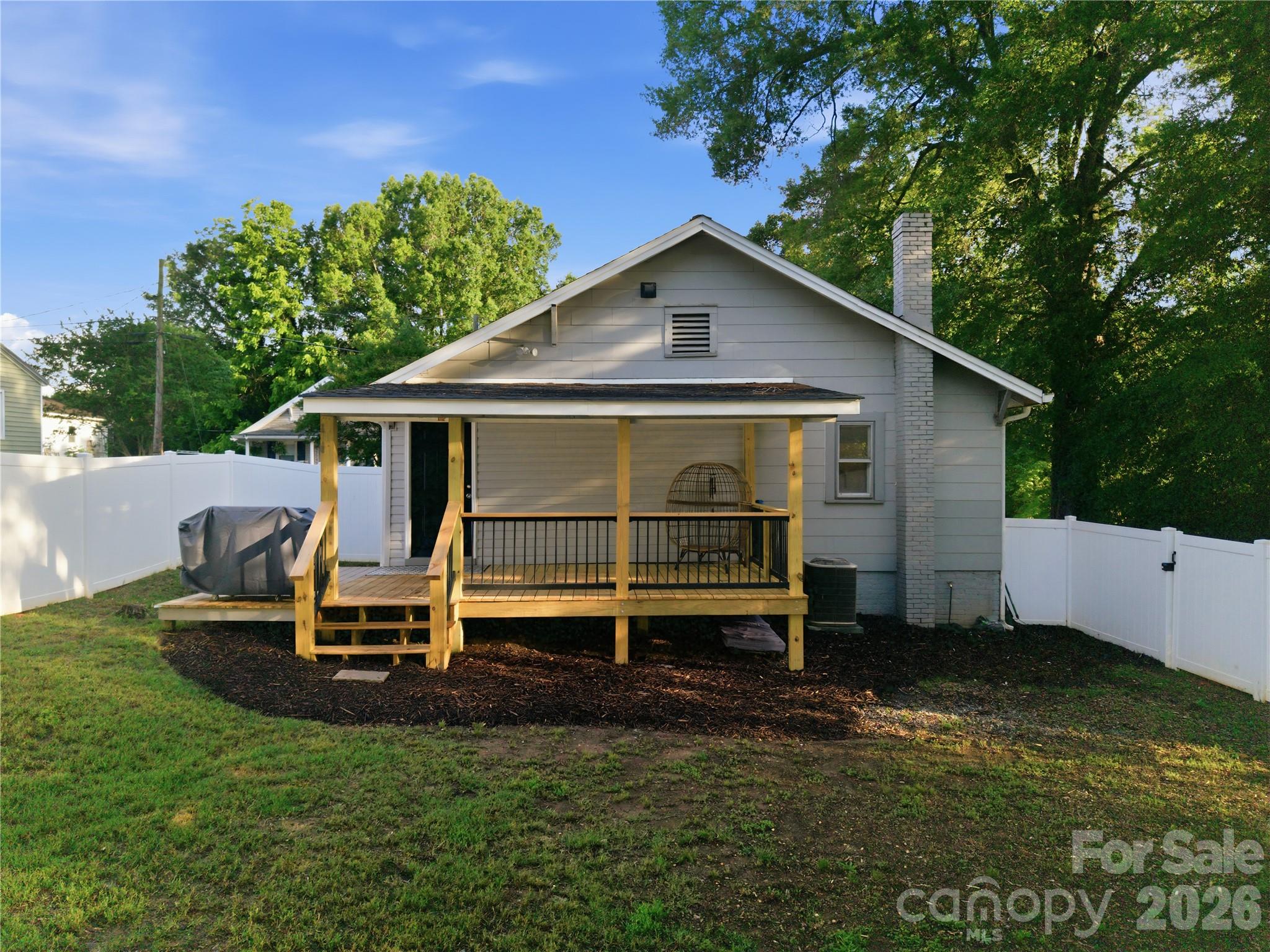1226 1st Avenue Place NW Hickory NC 28601
