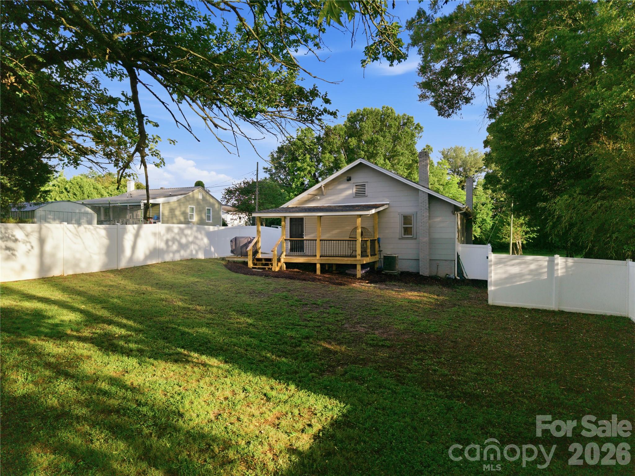 1226 1st Avenue Place NW Hickory NC 28601