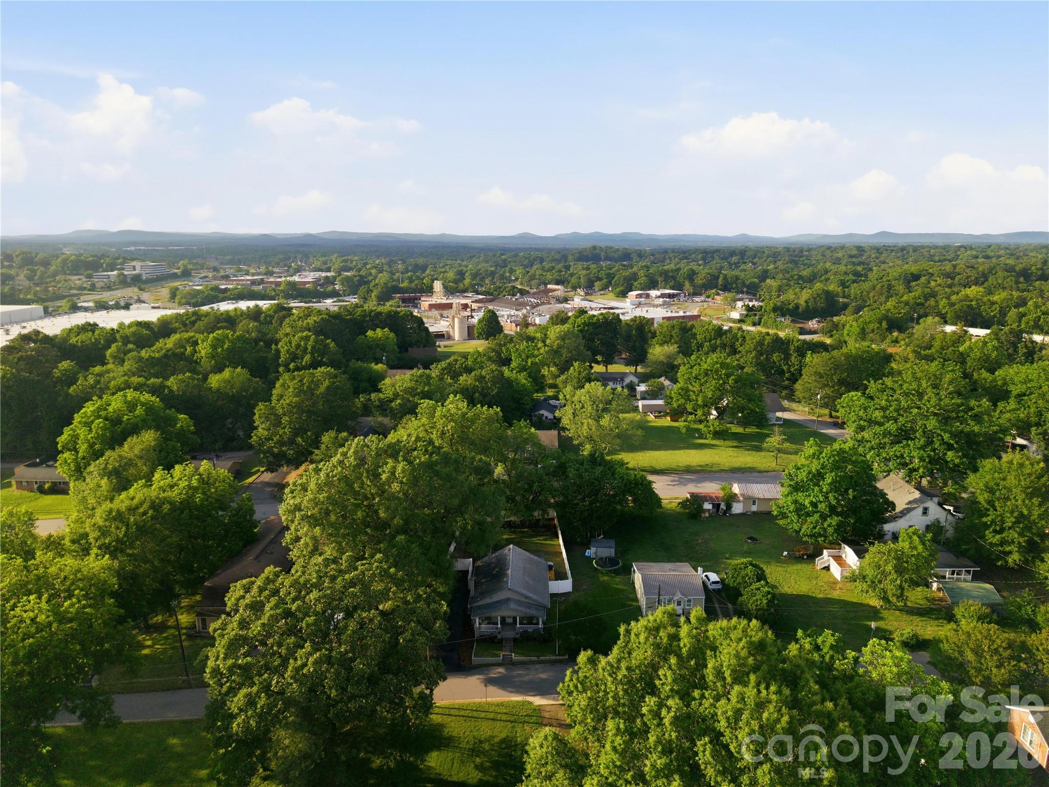 1226 1st Avenue Place NW Hickory NC 28601