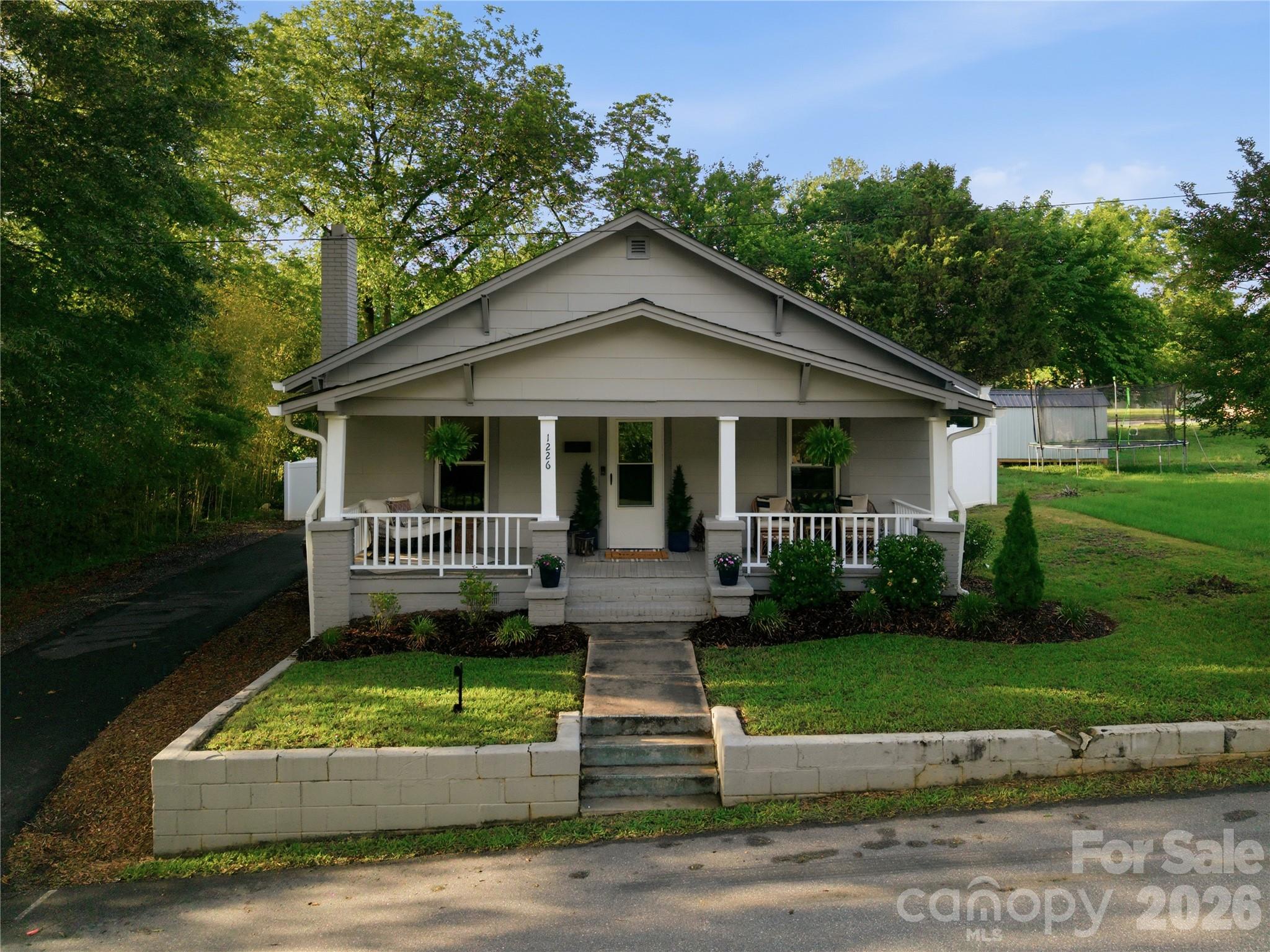 1226 1st Avenue Place NW Hickory NC 28601