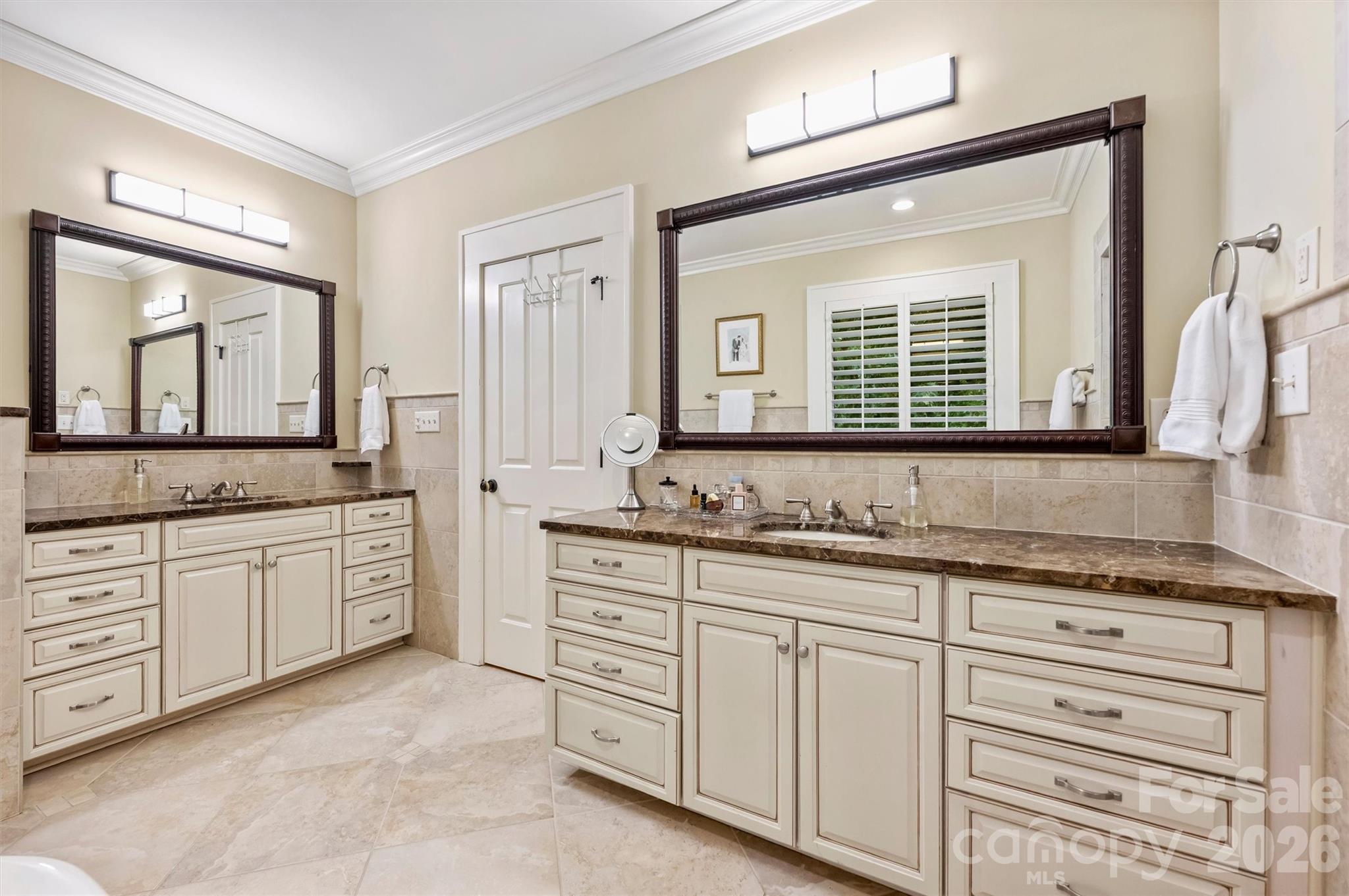 614 Olde Cotswold Court Charlotte NC 28211