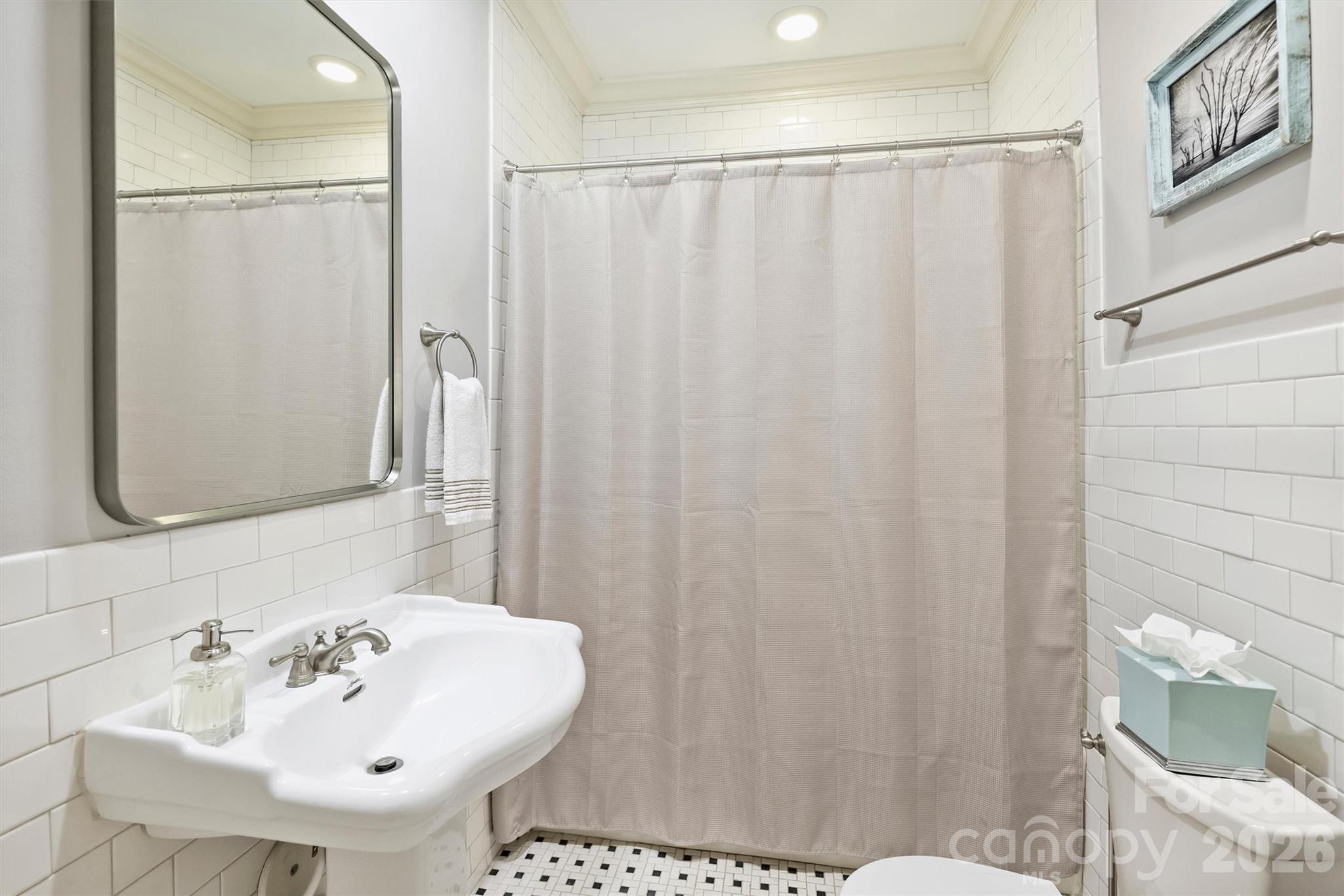 614 Olde Cotswold Court Charlotte NC 28211