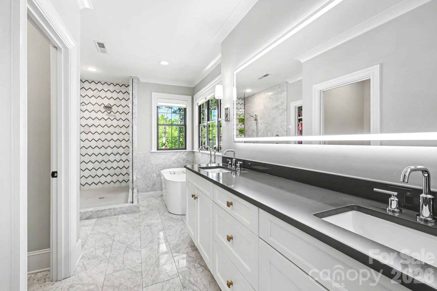 187 N Canterbury Road Charlotte NC 28211