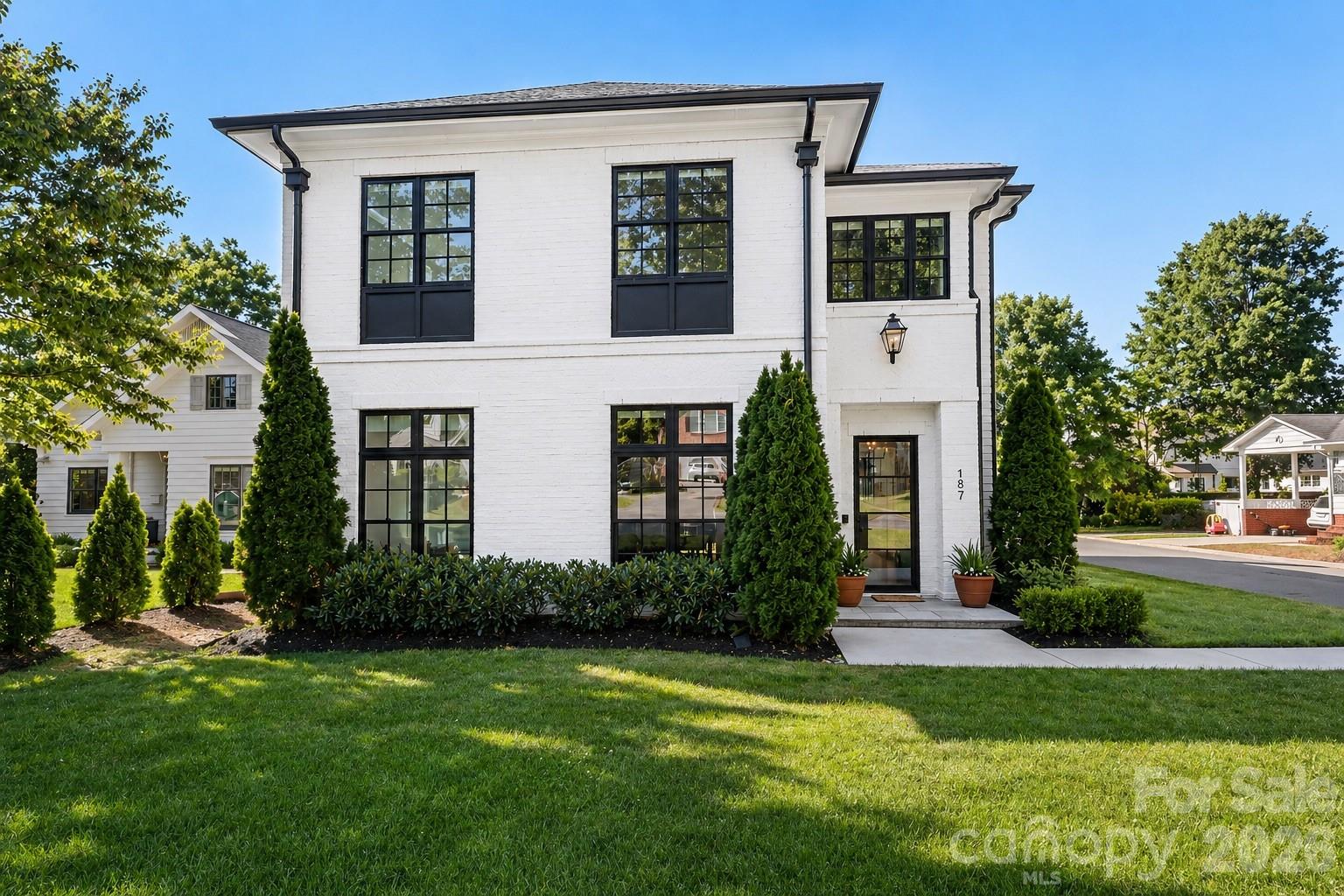 187 N Canterbury Road Charlotte NC 28211