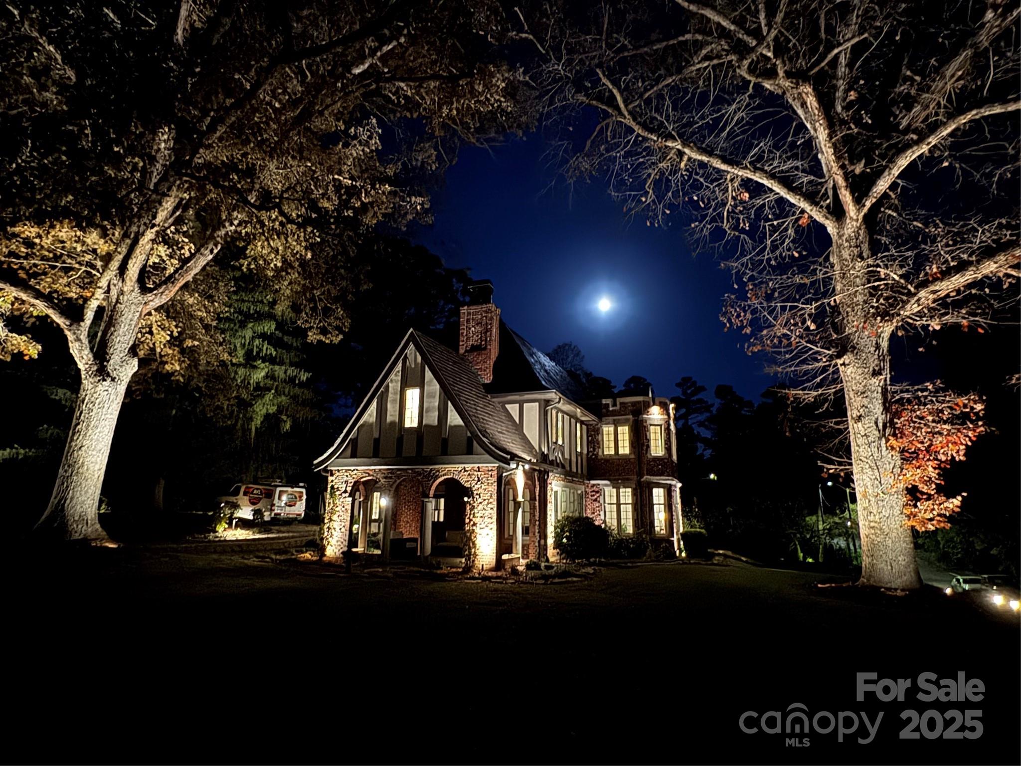 Asheville NC, 72 Windsor Road