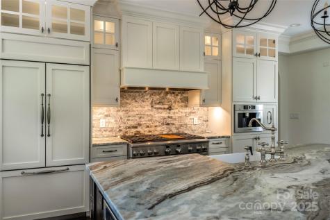 72 Windsor Road Asheville NC 28804