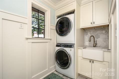 72 Windsor Road Asheville NC 28804