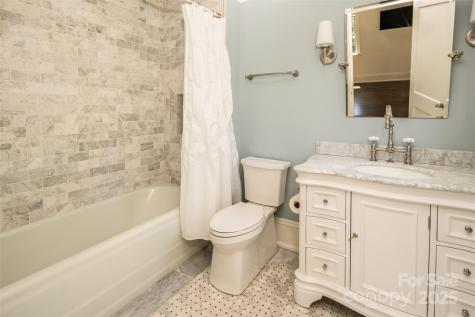 72 Windsor Road Asheville NC 28804