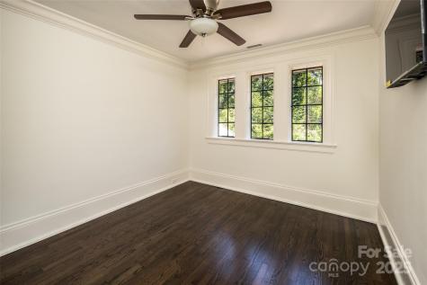 72 Windsor Road Asheville NC 28804