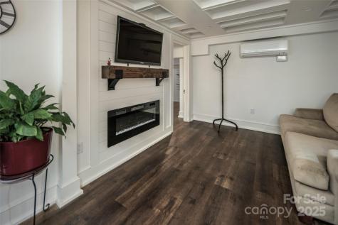 72 Windsor Road Asheville NC 28804