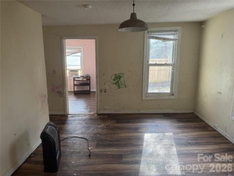 81 Eastview Circle Asheville NC 28806
