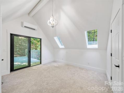 81 Summer Trees Lane Burnsville NC 28714