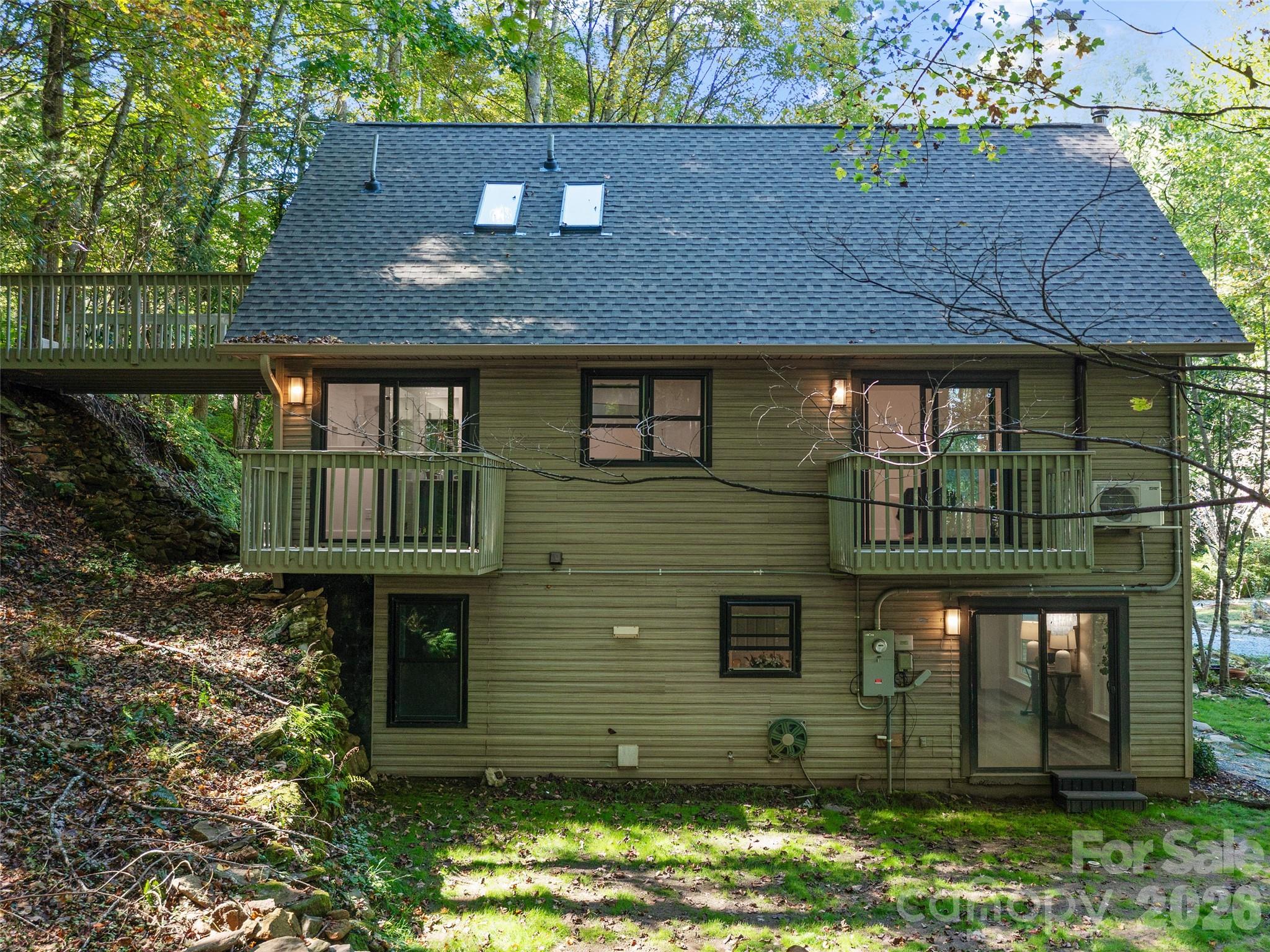 81 Summer Trees Lane Burnsville NC 28714