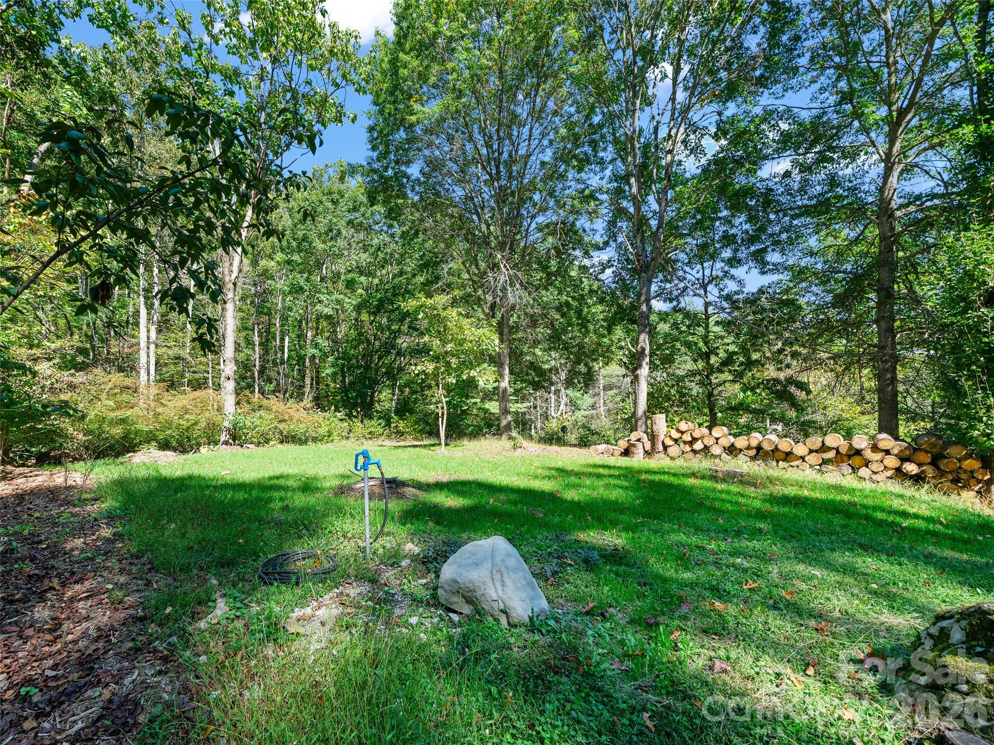 81 Summer Trees Lane Burnsville NC 28714