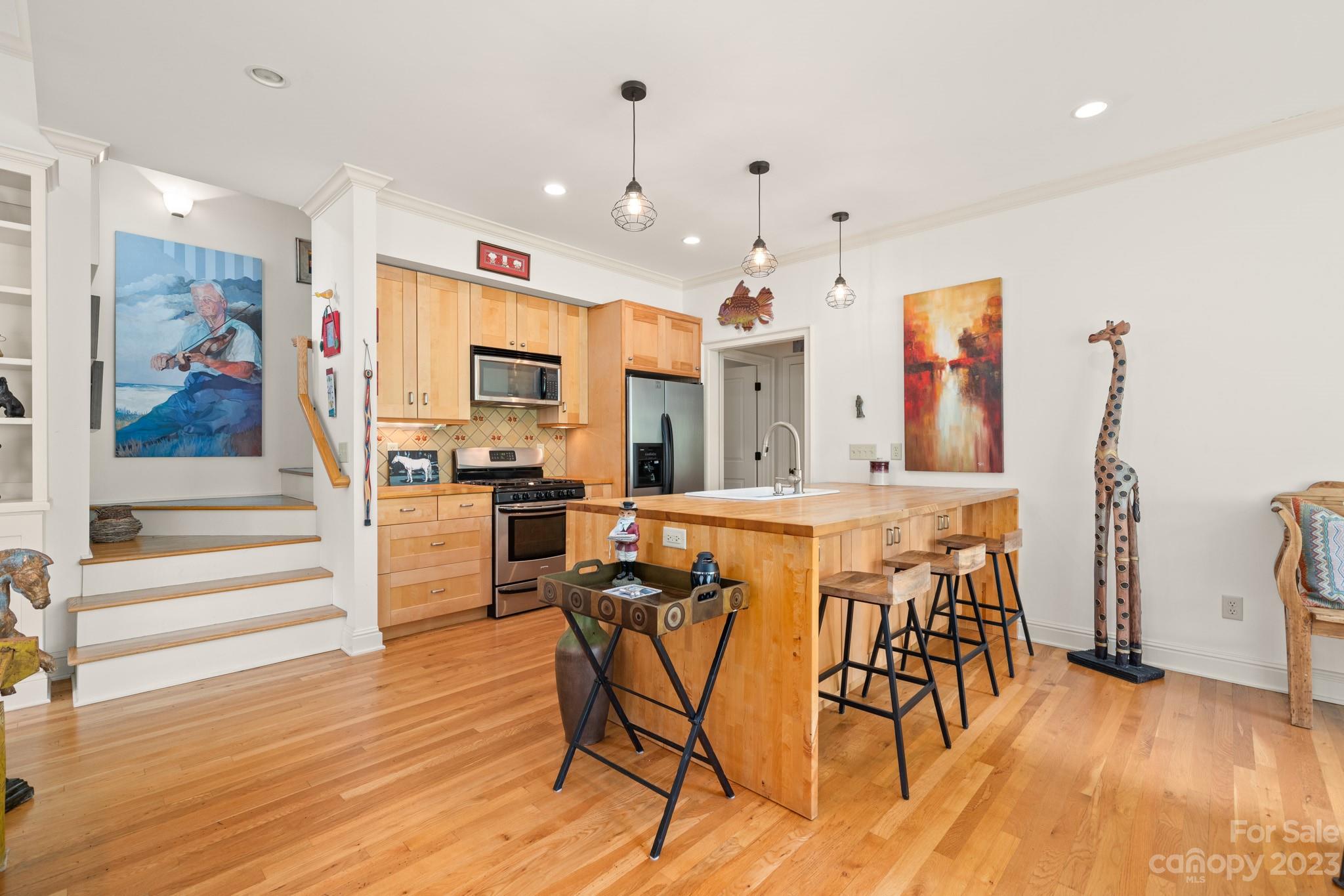 26 Sylvan Avenue Asheville NC 28801