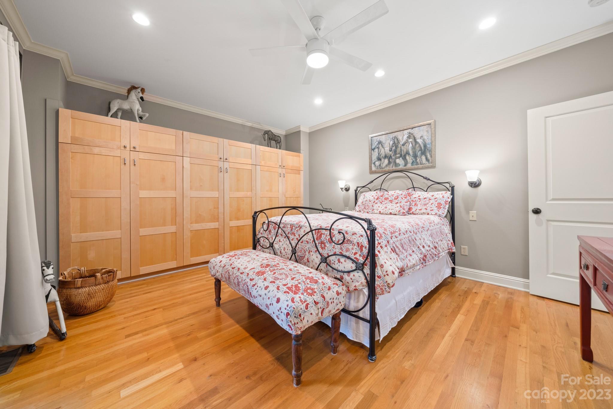 26 Sylvan Avenue Asheville NC 28801