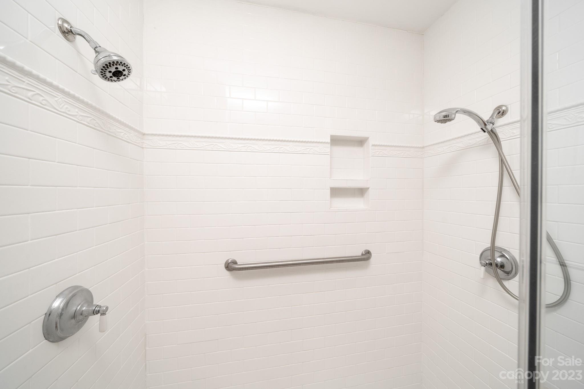 26 Sylvan Avenue Asheville NC 28801