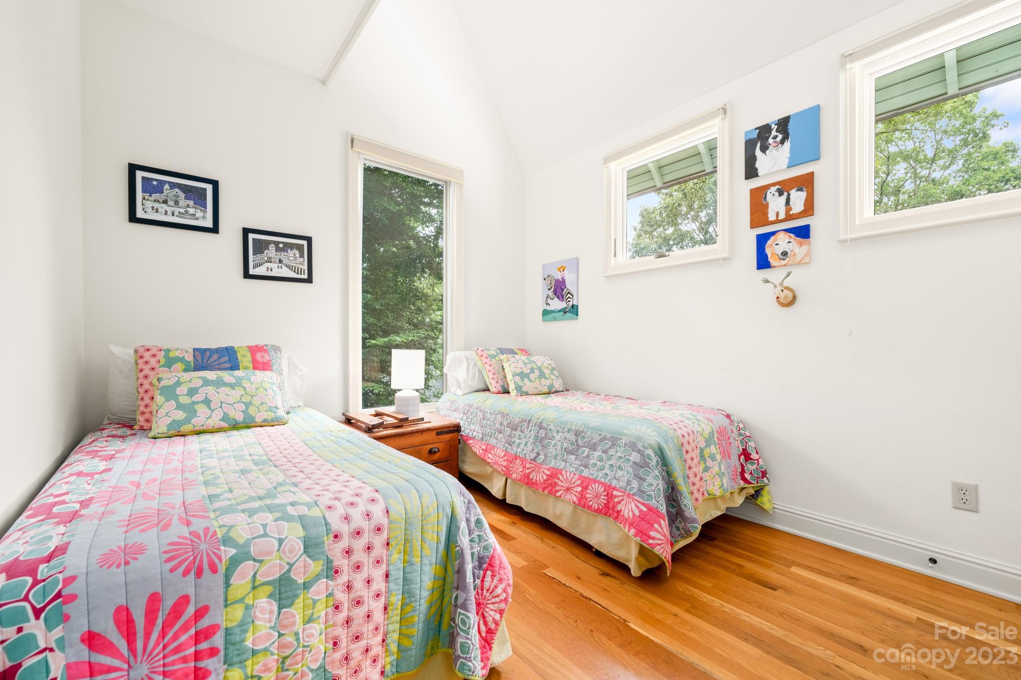 26 Sylvan Avenue Asheville NC 28801