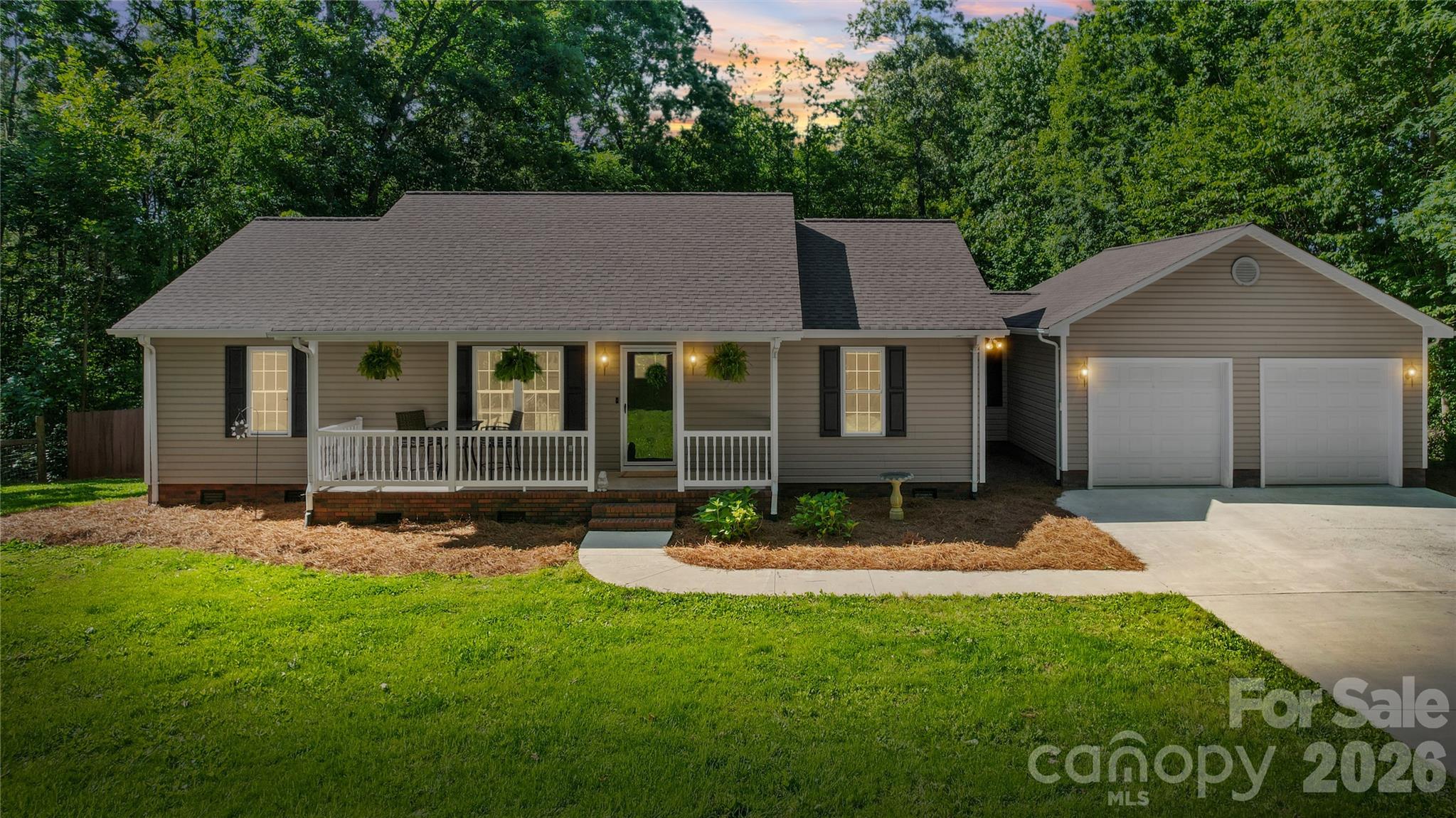 39328 Holly Ridge Road New London NC 28127