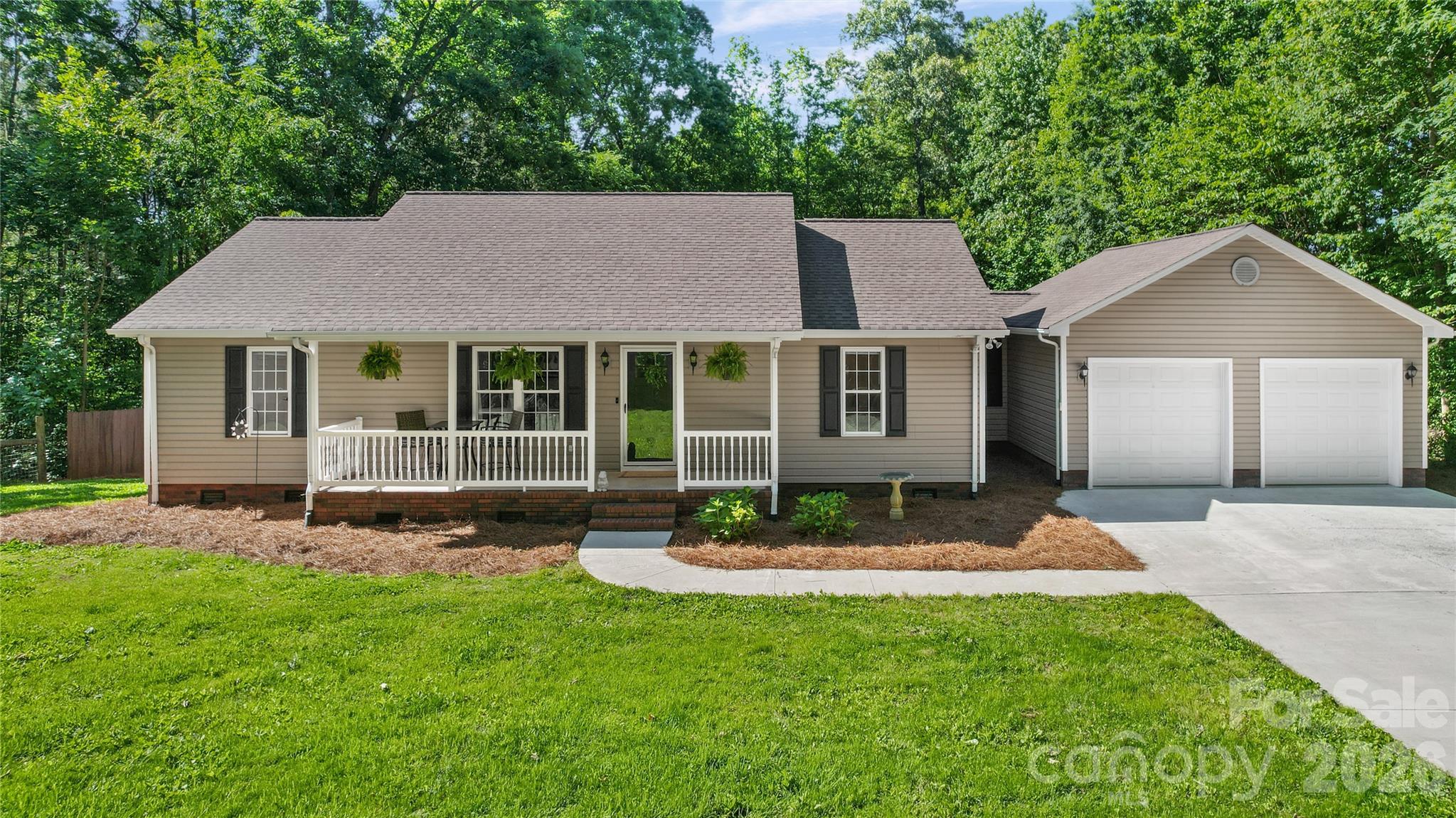 39328 Holly Ridge Road New London NC 28127