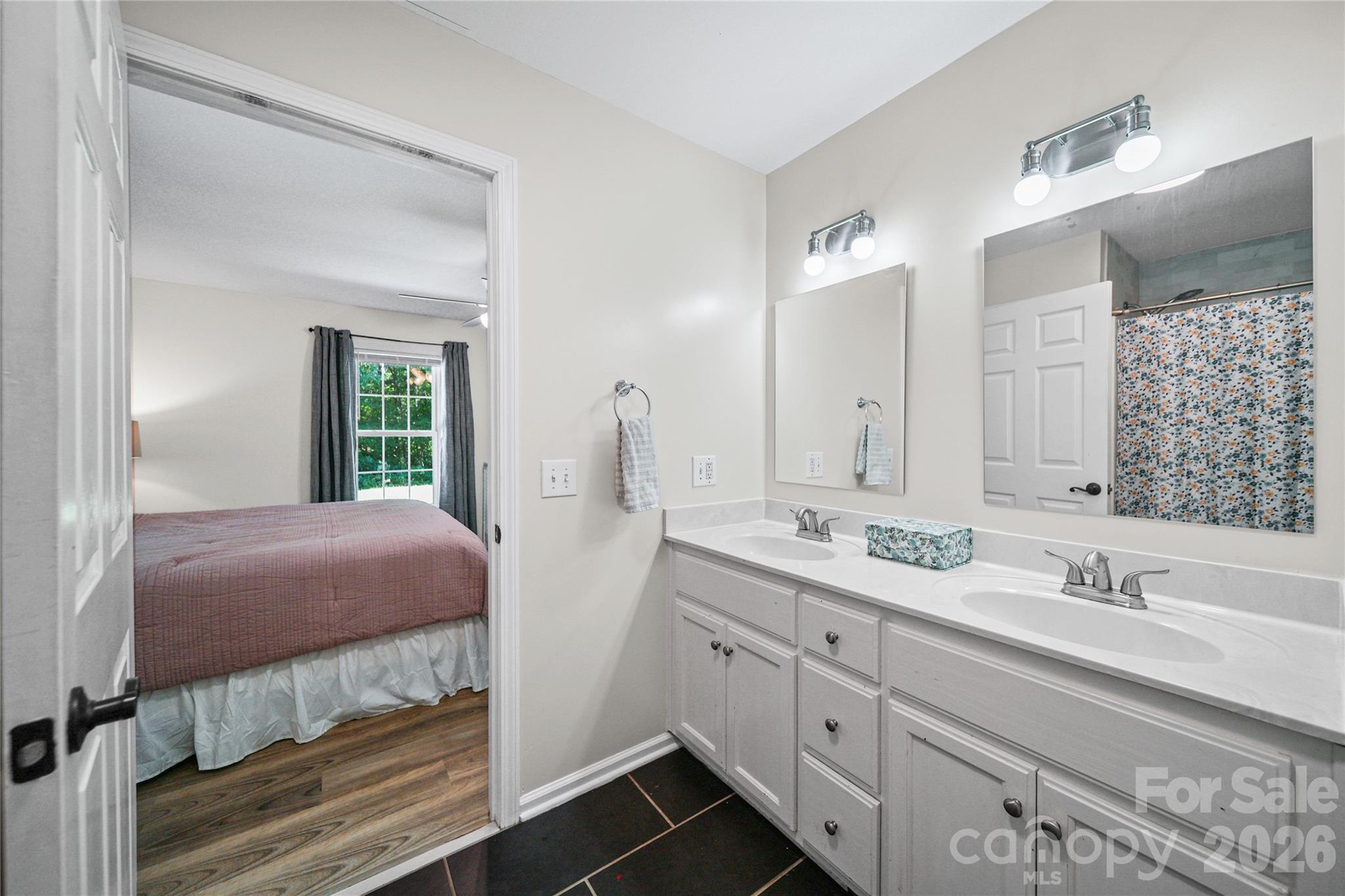 39328 Holly Ridge Road New London NC 28127